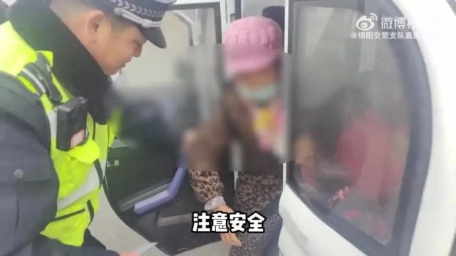 四川公安交警曝光典型道路交通违法