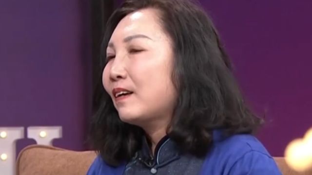 董女士丈夫不幸早逝,为了拉扯大孩子,董女士一人扛下所有