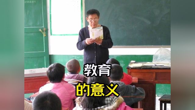 “桃李无音,明月随心.盛行千里,不忘师恩.”