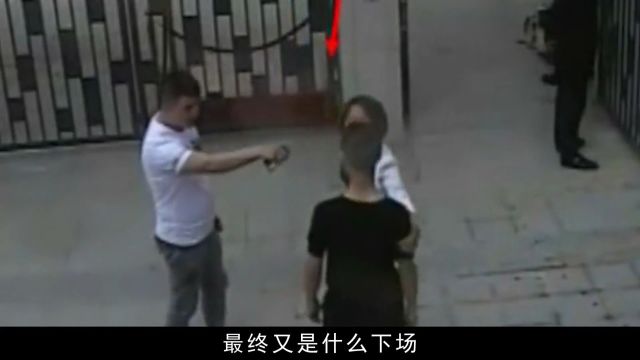 东北黑社会大姐梁艳华,无恶不作为害一方,100特警出动将其铲除 #真实案件 #黑社会 #真实影像