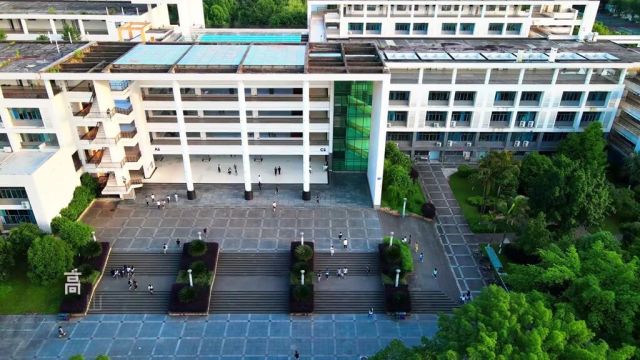 用阿普的思念打开重科#重庆科技大学#学校风景#阿普的思念