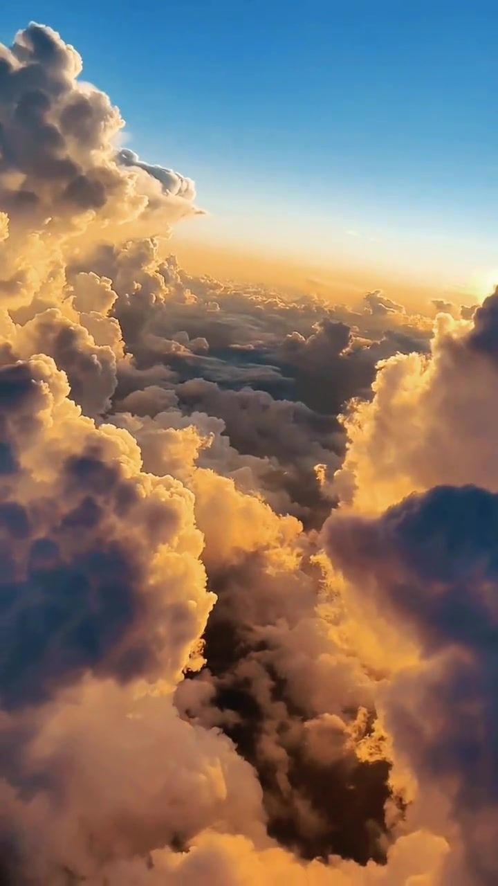 云层上的阳光高清视频素材#素材 #云层上的风景 #云彩_ #视觉震撼