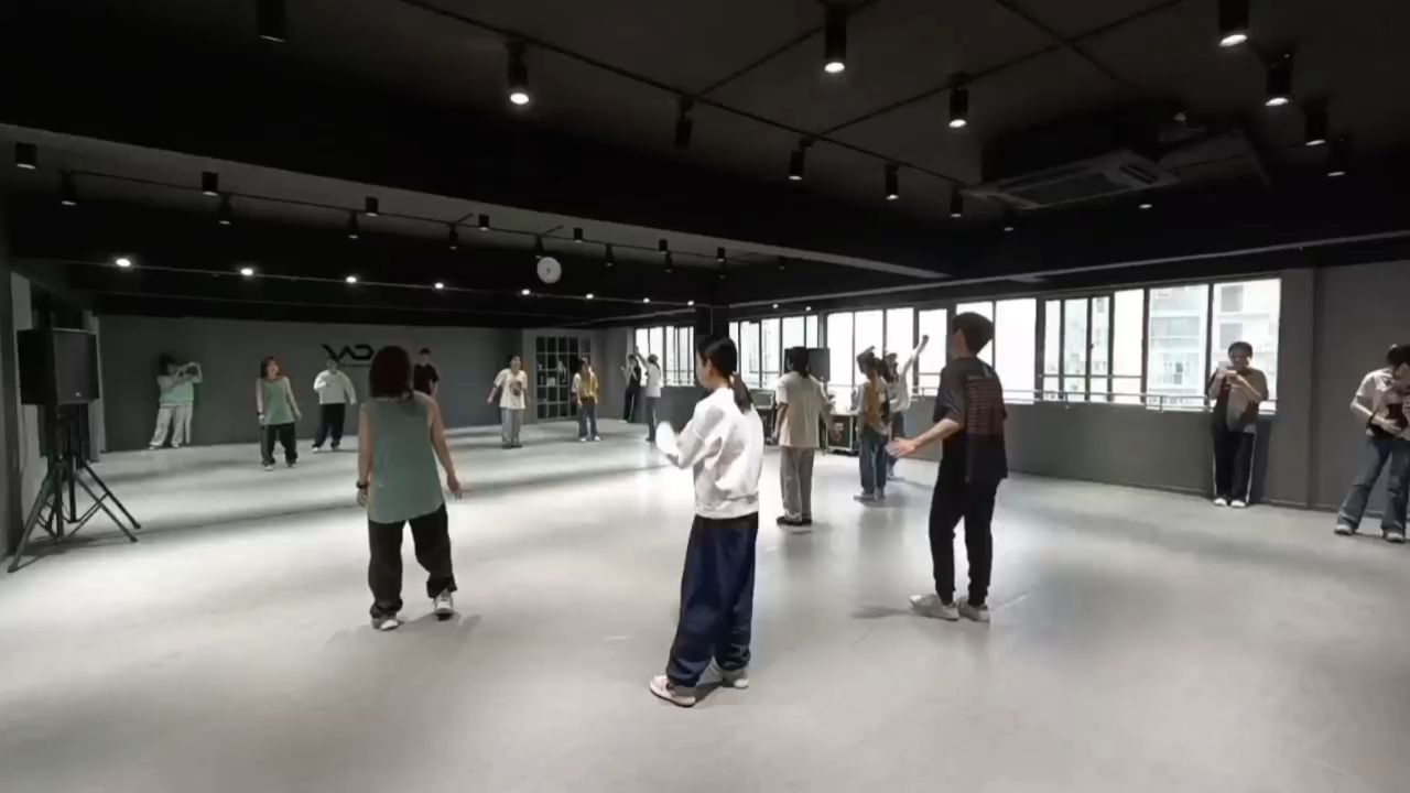 练舞_高清1080P在线观看平台_腾讯视频