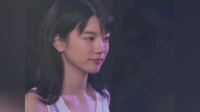 起初被她的仙女落泪惊艳到,后来融化在她的笑容里#永野芽郁 #0321是我爱你