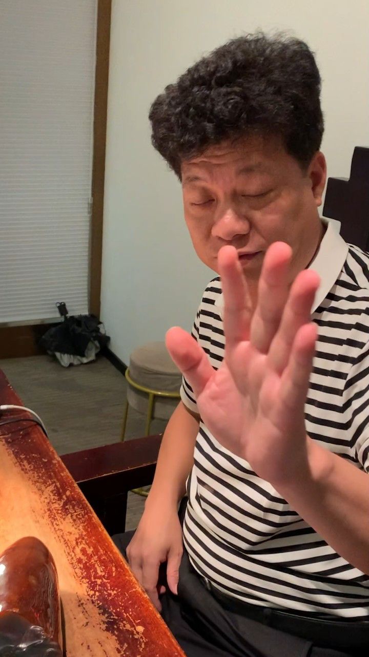 哈轩翡翠 #翡翠雕刻 #翡翠