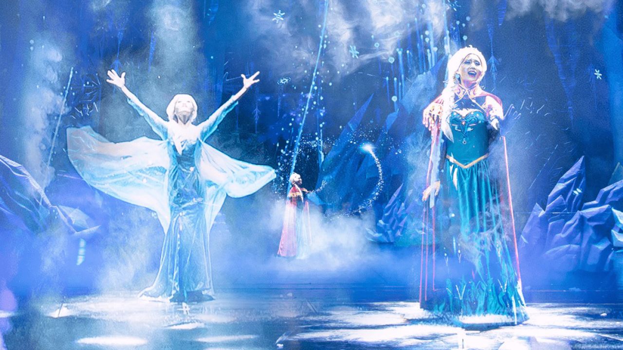 冰雪女王艾莎公主打跑雪魔王,安娜公主暴揍汉斯王子,结局圆满了