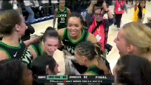 《WNBA》实在是太可惜了！约内斯库绝杀三分并未投中比赛失去悬念