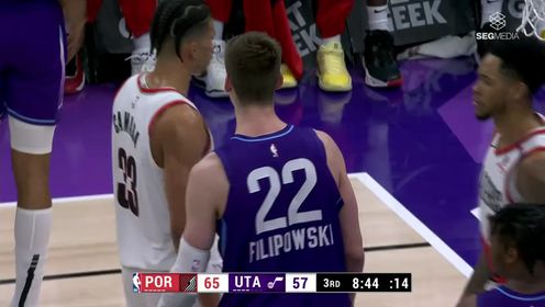 《NBA全场集锦》【回放】NBA常规赛：开拓者vs爵士第3节中文解说回放