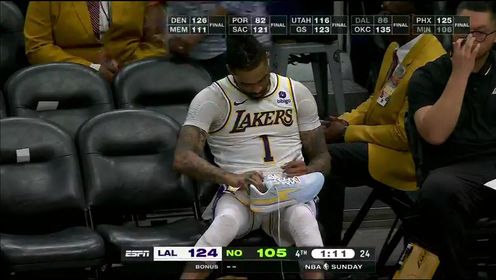 《NBA全场集锦》【回放】NBA常规赛：湖人vs鹈鹕第4节英文原声回放