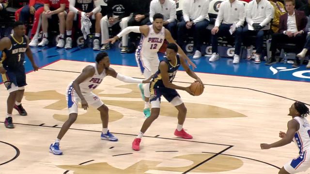 76人114-124鹈鹕 锡安33+8麦科勒姆复出砍20分鹈鹕主场力克76人