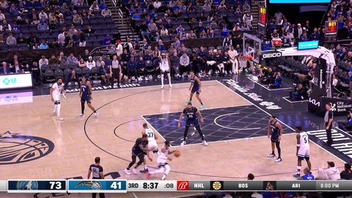 《TOP时刻》10日NBA最佳扣篮 康利助飞戈贝尔施展双手炸裂隔扣