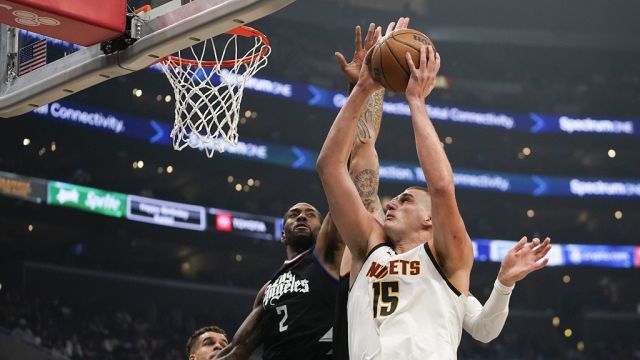 掘金102-111快船 约基奇32投23铁莱昂纳德致命中投