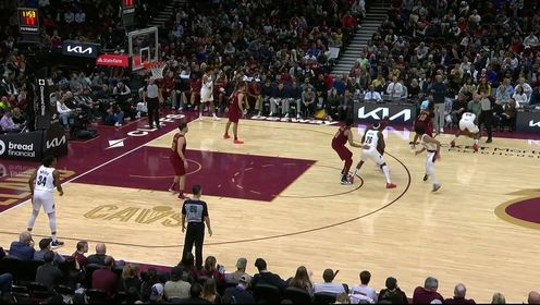 《NBA骑士》杜普-瑞斯急中生智分球篮下 夏普弹速极快避开阿伦封盖