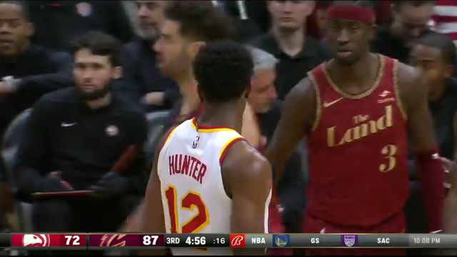 NBA季中锦标赛小组赛：老鹰vs骑士英文原声全场回放