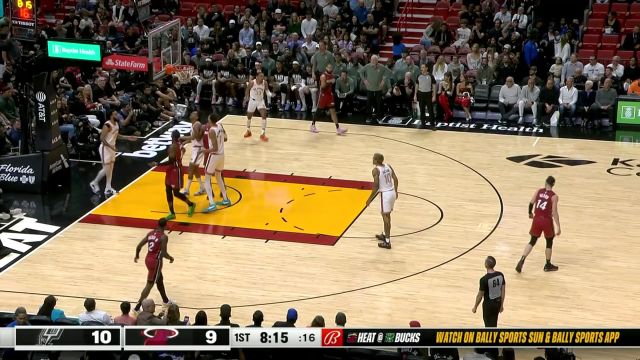 球队的定海神针！阿德巴约大步流星无视防守强硬上篮打进2+1