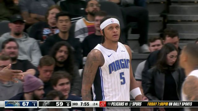 突如其来的断电 魔术多点开花打出一波17-0扩大分差
