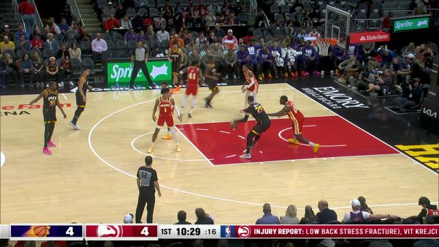 把卡佩拉的防守当做空气 努尔基奇尽显优势连拿6分