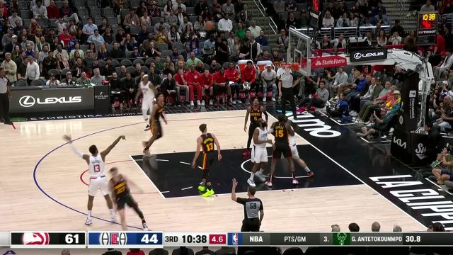 老鹰110-93快船 老鹰五人上双各显其能大胜快船