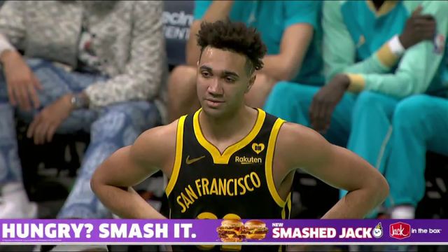 NBA常规赛：勇士vs黄蜂第3节英文原声回放