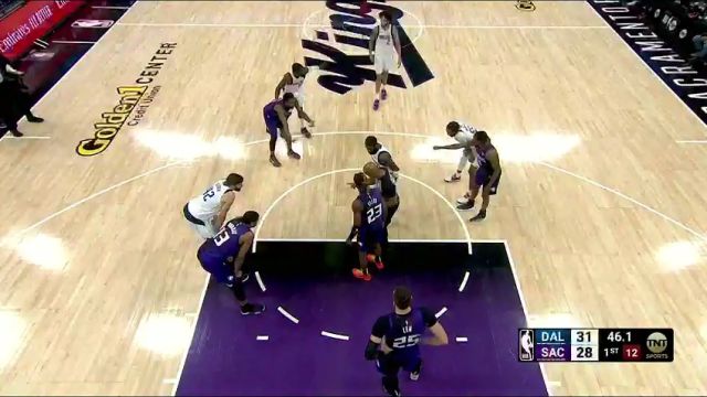 独行侠vs国王第1节中文解说回放