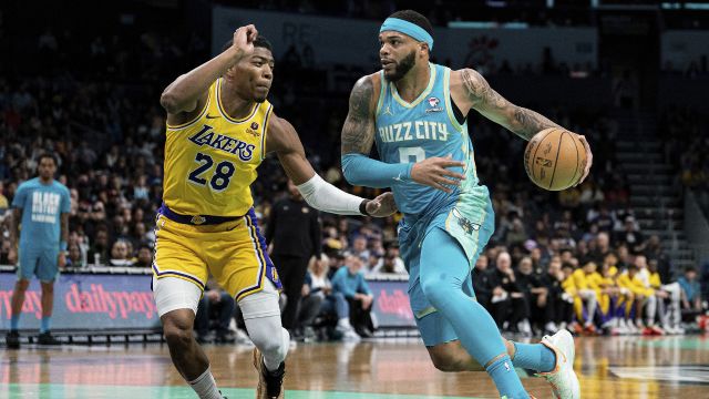 布里奇斯vs湖人集锦 打出赛季代表作 爆砍全场最高41分