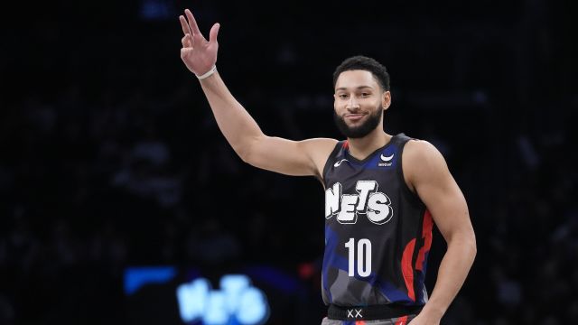 西蒙斯vs爵士集锦 复出首战拿下10+8+11准三双状态绝佳