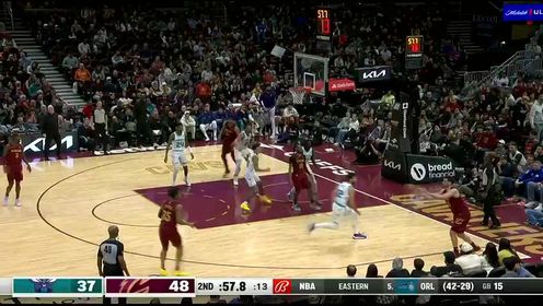 《NBA骑士》【回放】NBA常规赛：黄蜂vs骑士第2节英文原声回放