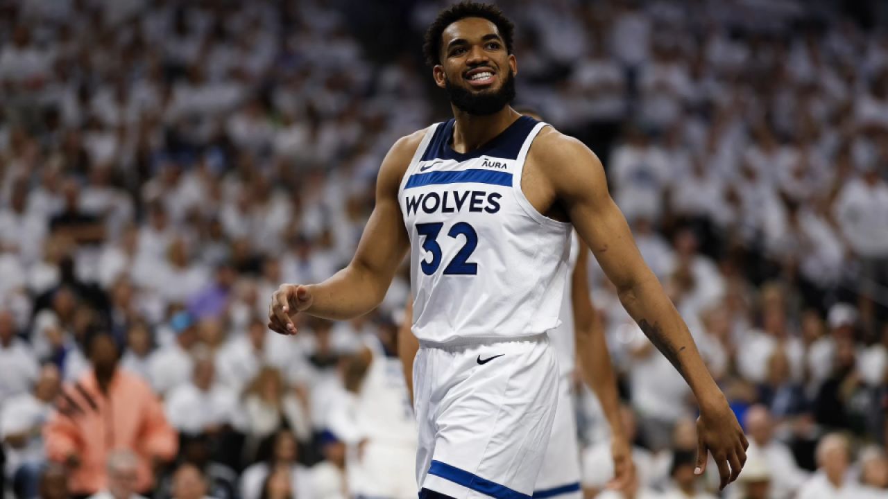 唐斯g4神鬼莫测合集 背打完全顶不动太搞笑