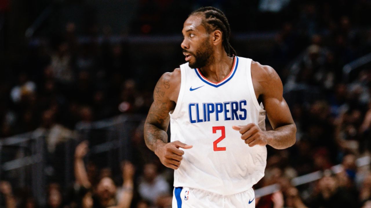 快船胜独行者最后五分钟:小卡连拿8分统治比赛 东契奇罚球4中1