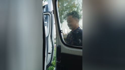 四年后她带萌宝惊艳全球_高清