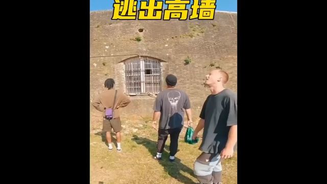 7个男人能否逃出丧尸围城1