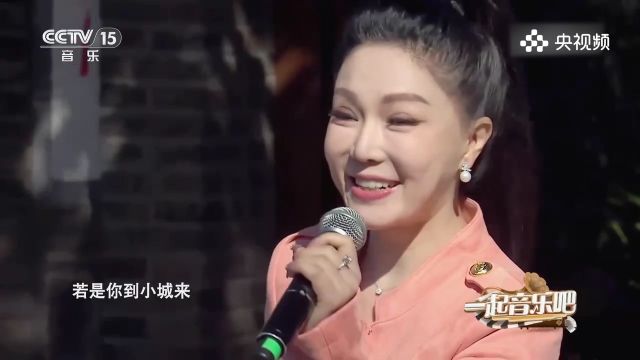 段红演唱《小城故事 》,经典歌曲,太好听了