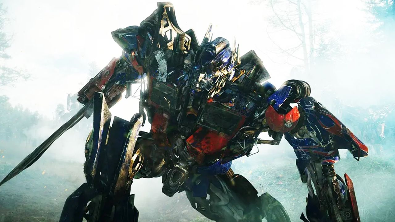 《变形金刚2》擎天柱死而复生,手撕威震天,暴揍红蜘蛛!