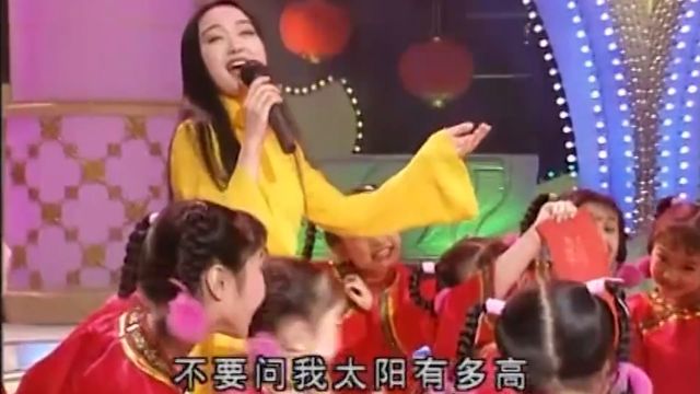 杨钰莹2023又火了!52岁金童玉女再度同台,深情的演唱感动全场