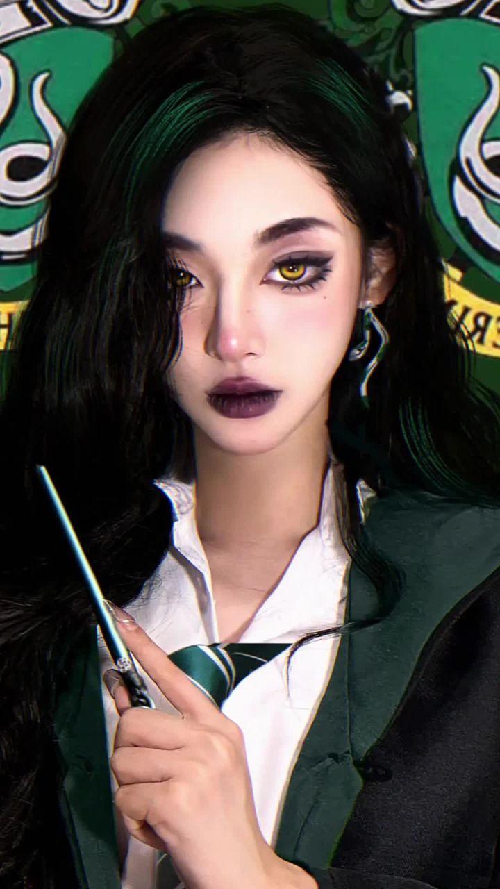 蛇院女孩来集合啦