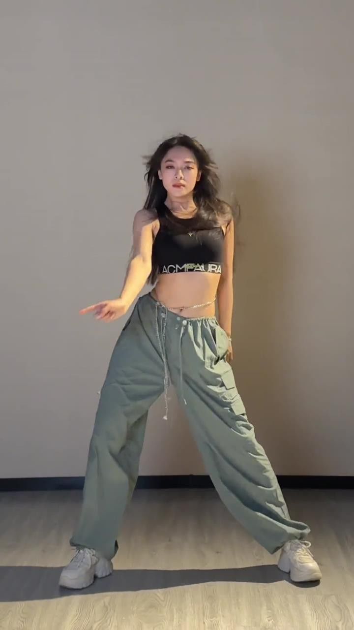 看什么文案 这几秒看我#女生酷起来#炸鱼编舞#kingsmen舞蹈