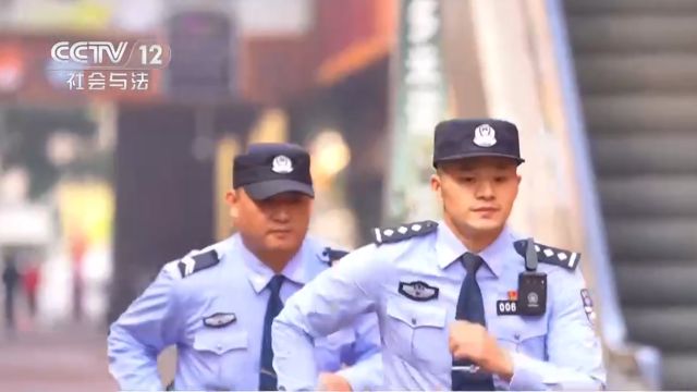 黄石市把非警务类警情的处置从公安业务中玻璃出来,实现三线分流,解决了分配精力的老大难问题