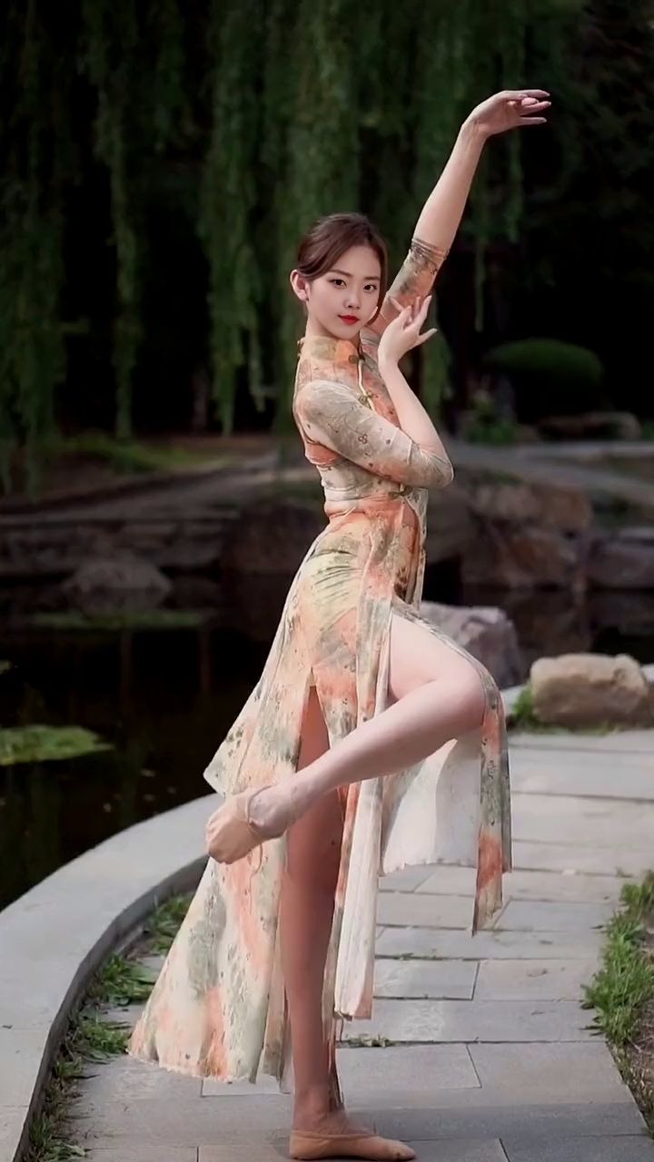 小姐姐好看的国风舞蹈