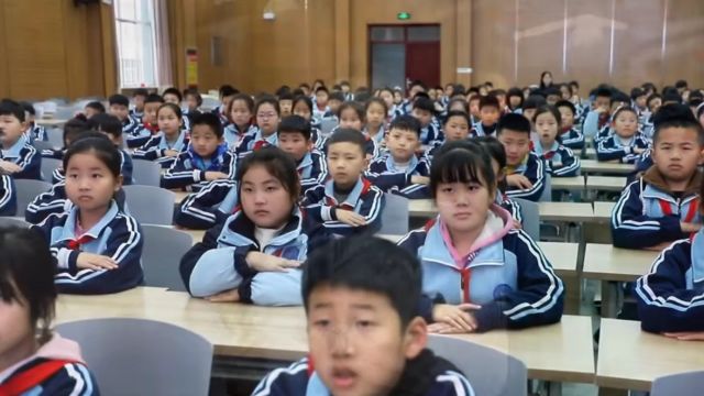 科普进校园,靳主任走进临沂第七实验小学