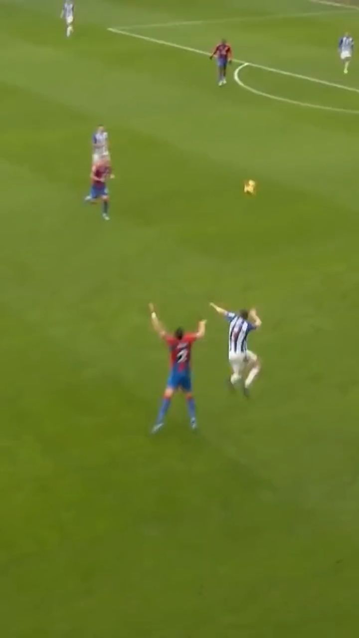 脚后跟拿球 人球分过一气呵成,这样的丝滑你爱了吗?