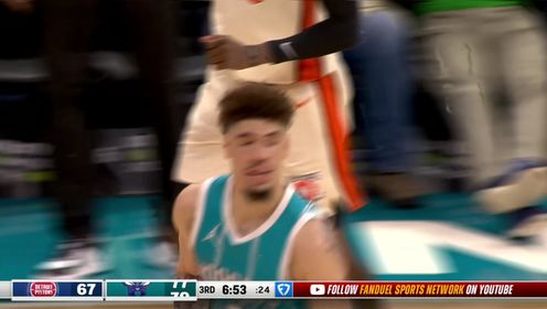 《NBA全场集锦》这是何等的火热！鲍尔1分钟连取7分弹无虚发