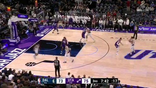 《NBA全场集锦》【回放】NBA常规赛：独行侠vs爵士第3节英文原声回放