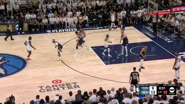 指如疾风势如闪电 爱德华兹长驱直入滑翔上篮轻轻松松