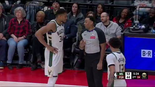 《NBA全场集锦》NBA常规赛：雄鹿vs开拓者英文原声全场回放