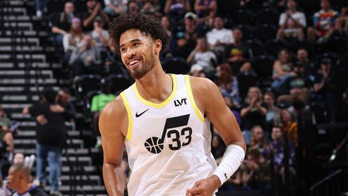 《NBA全场集锦》【球星】朱赞vs新西兰破坏者集锦 飙中4记三分砍下19分