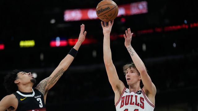 掘金vs公牛精华回放 约基奇个人里程碑率队客场取胜