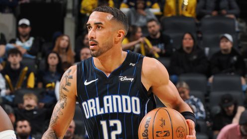《NBA全场集锦》【球星】奎因vs步行者集锦 攻防一体5记三分轰25+5+3抢断