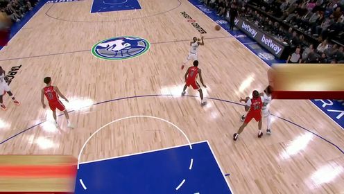 《NBA全场集锦》吞噬一切阻碍！唐斯乱军从中持球突破强硬打成2+1