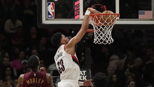 《NBA骑士》【原声】开拓者103-95骑士 夏普独揽29分逆转骑士