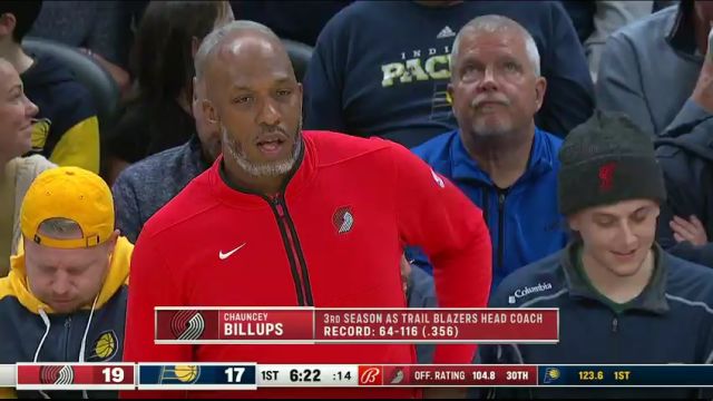 开拓者vs步行者第1节英文原声回放